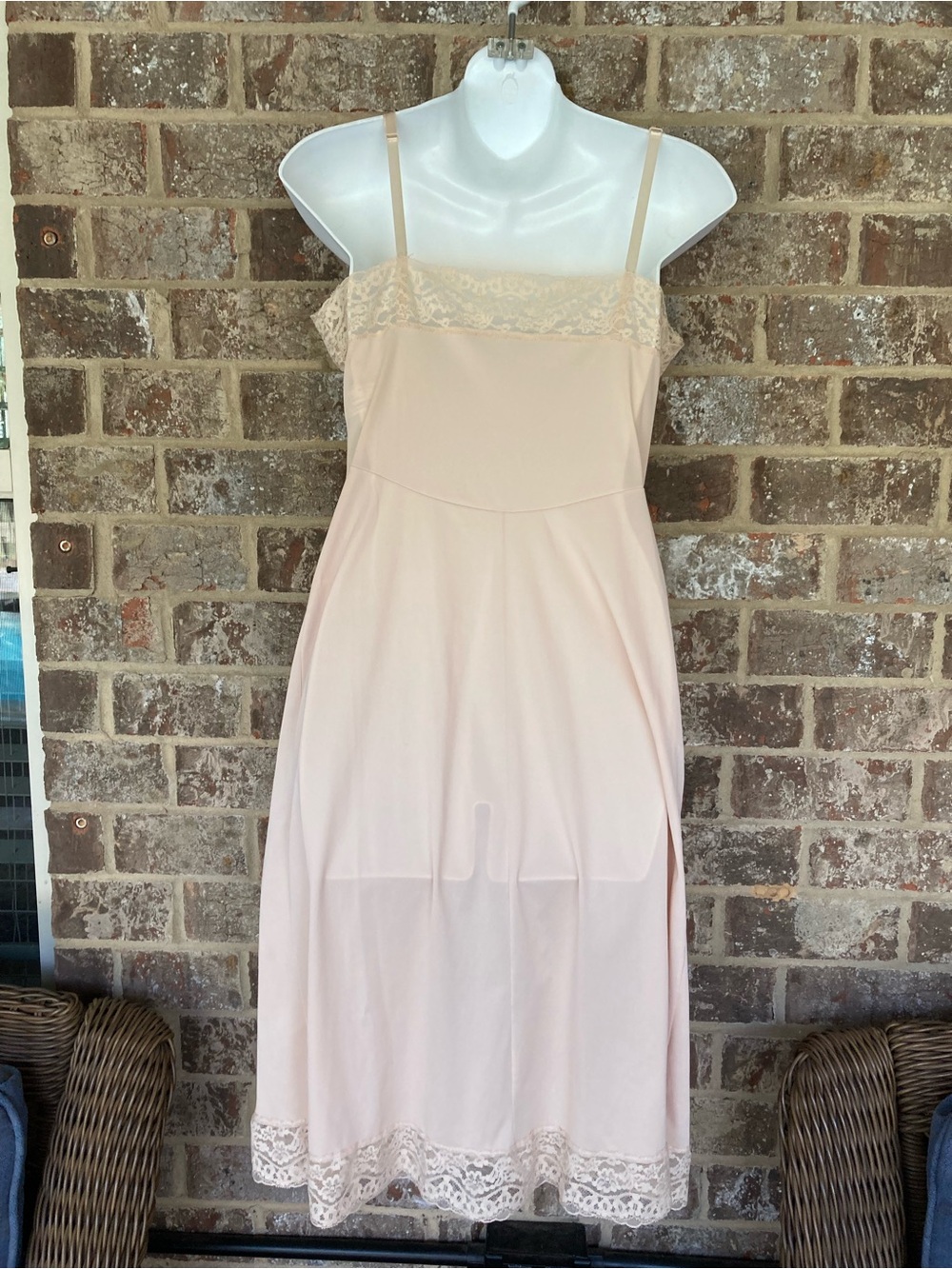 Vassarette Beige Vintage Slip Dress Nightie Size 34L Antron Nylon Y2K - Picture 6 of 9
